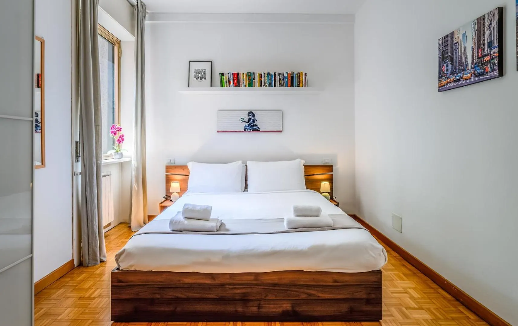 Luxury Apartment In Navigli Milan Italy